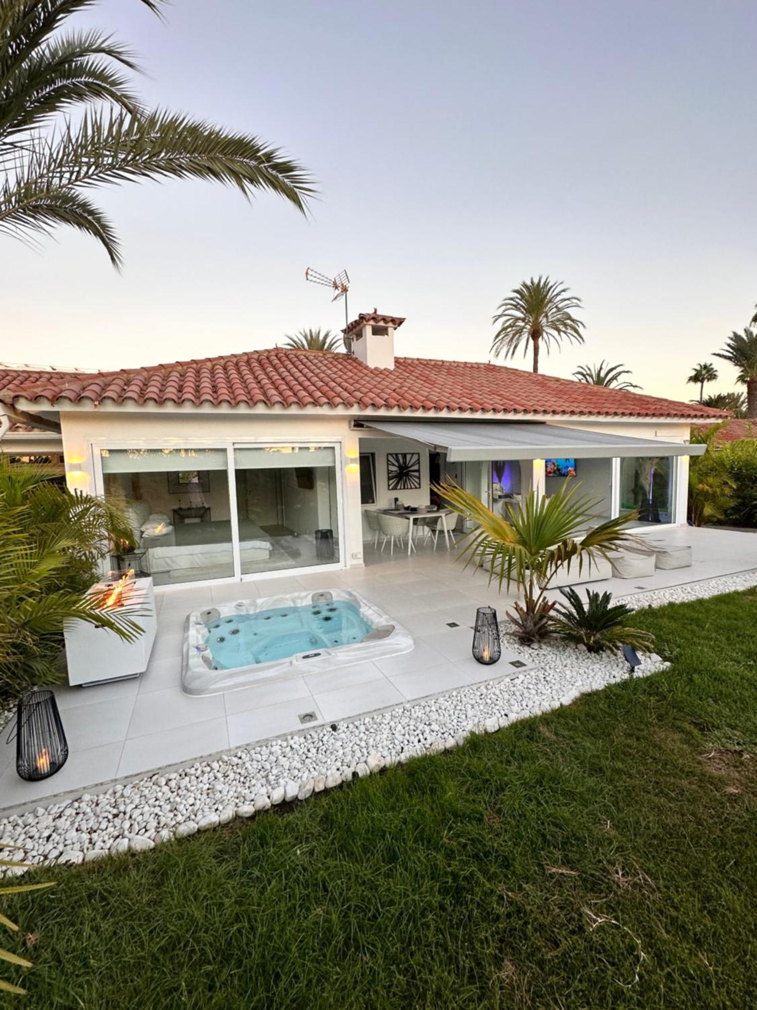 Sun Club P65 Premium Bungalow Maspalomas  Eksteriør billede