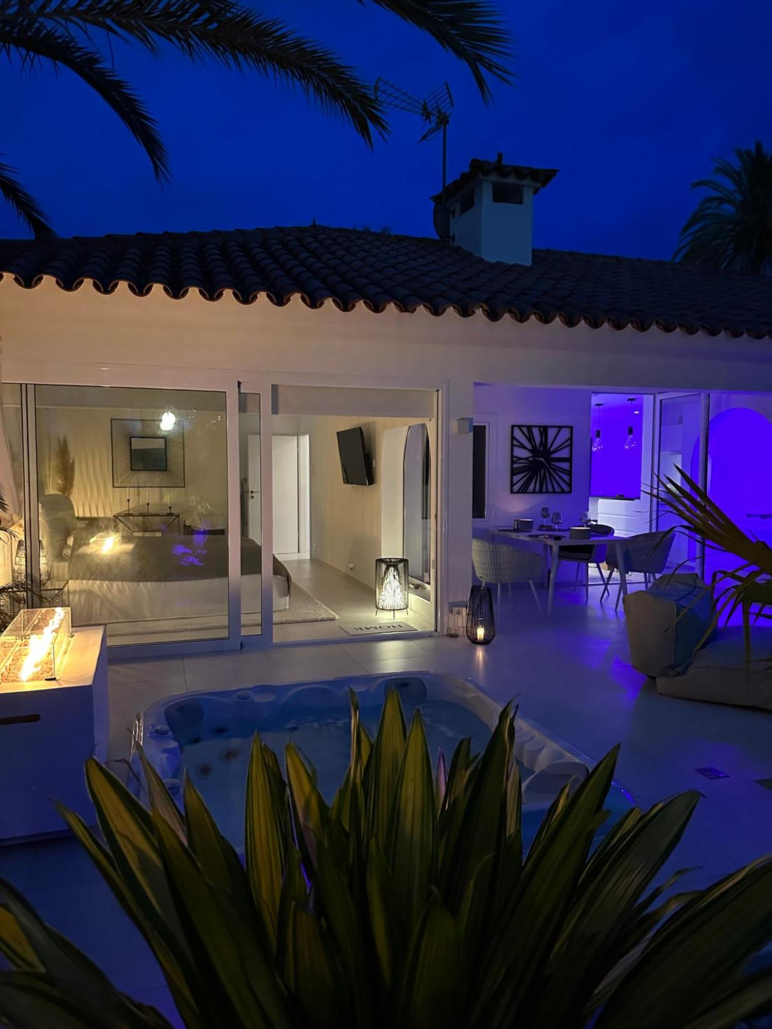 Sun Club P65 Premium Bungalow Maspalomas  Eksteriør billede
